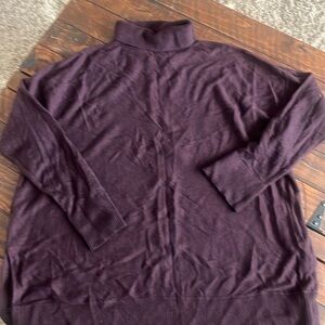 Burgundy sweater pullover